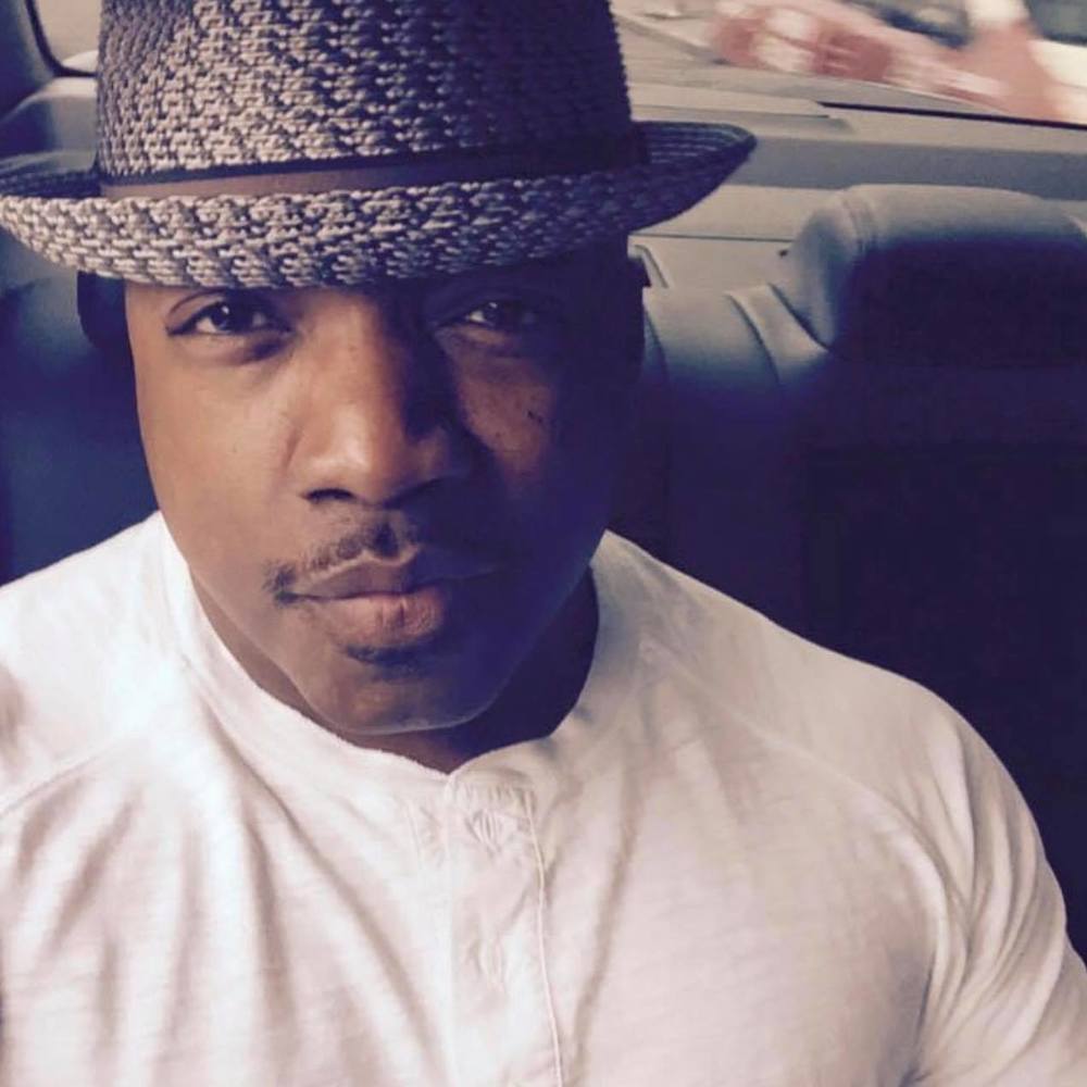 Meet your Posher, Effren